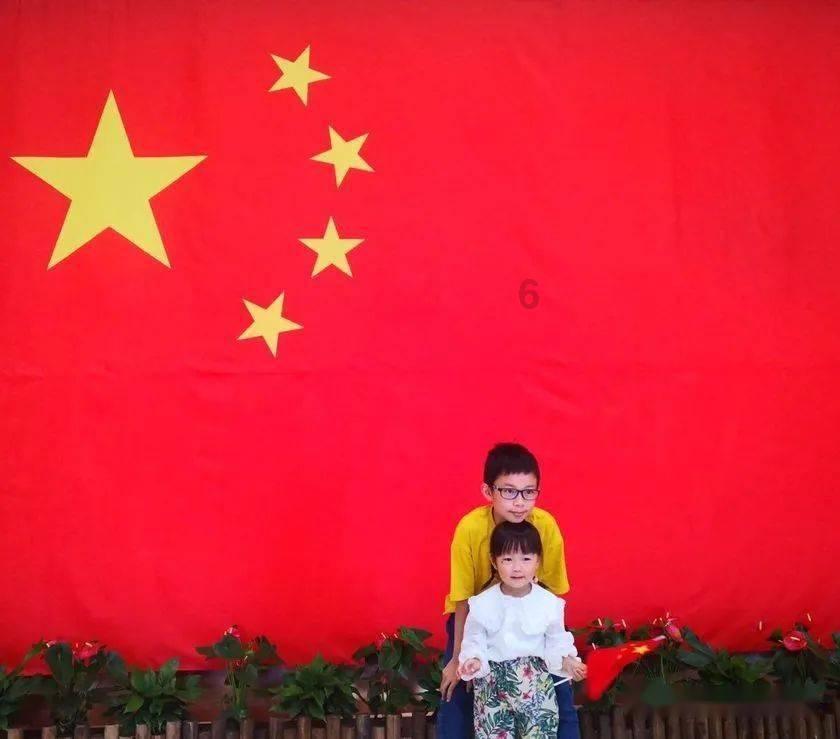 周杰伦生日，歌迷爆改歌词献祝福，风靡全国的歌竟是广告歌？