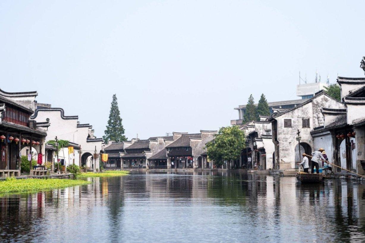 【两会@你】培育壮大现代产业集群 2024年黑龙江大力发展战略性新兴产业和未来产业